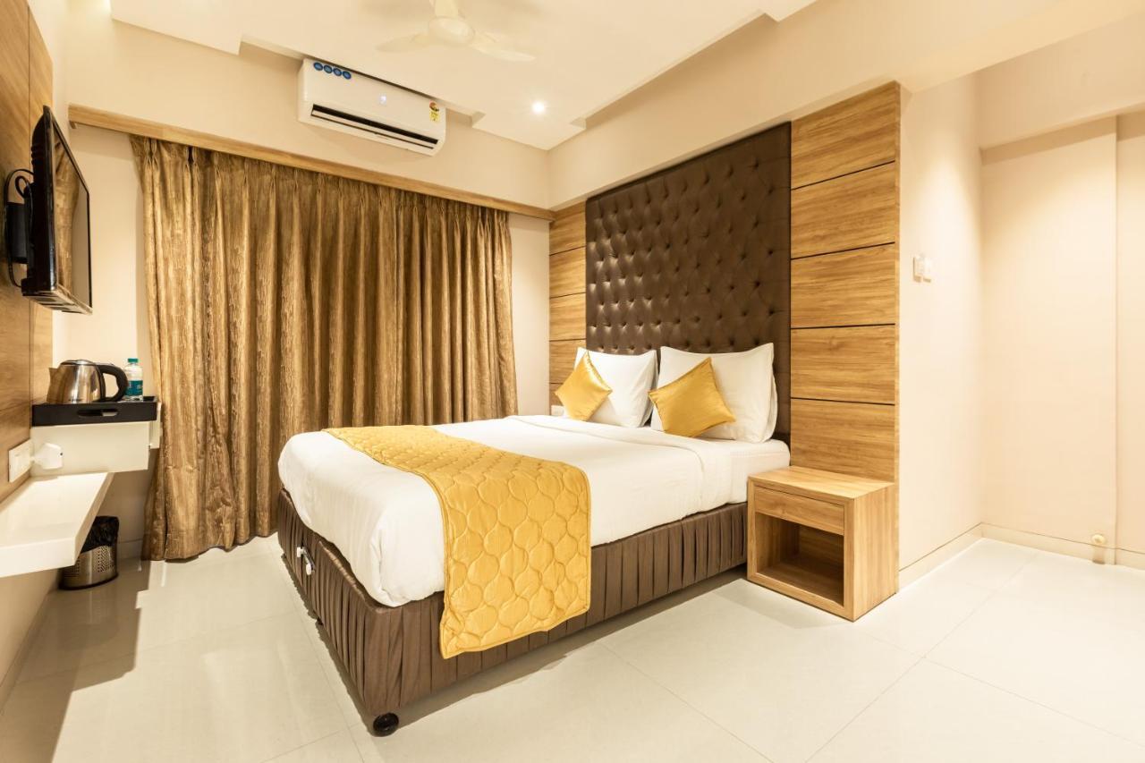 Hotel Pacific Residency - Andheri Mumbai Dış mekan fotoğraf